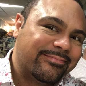 Meet your Posher, Raul